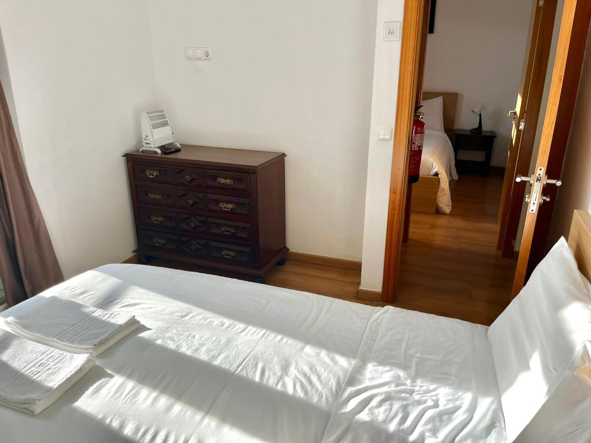 3 Bedroom Apartment - Bairro Alto Residence Lisbon Luaran gambar